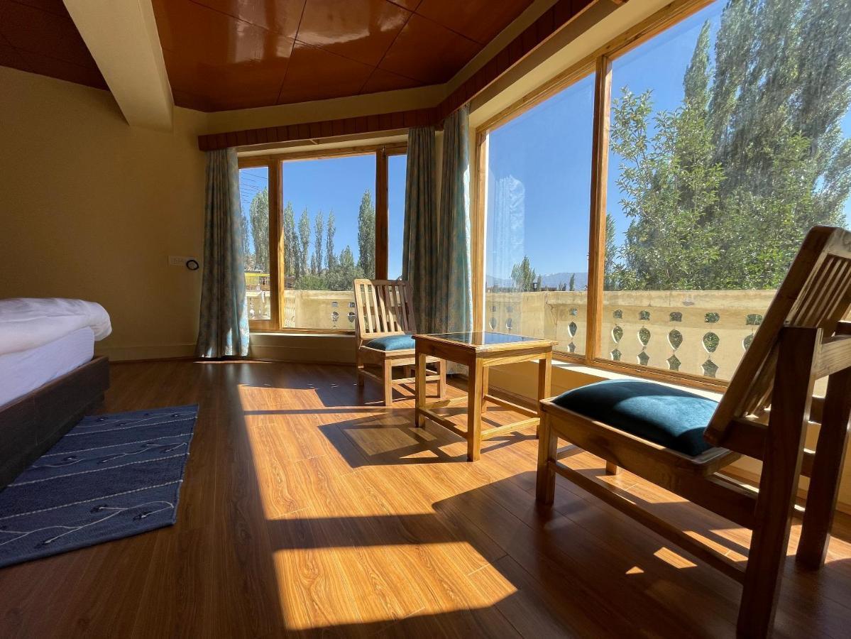 Hinjuma Guest House Leh Exterior photo